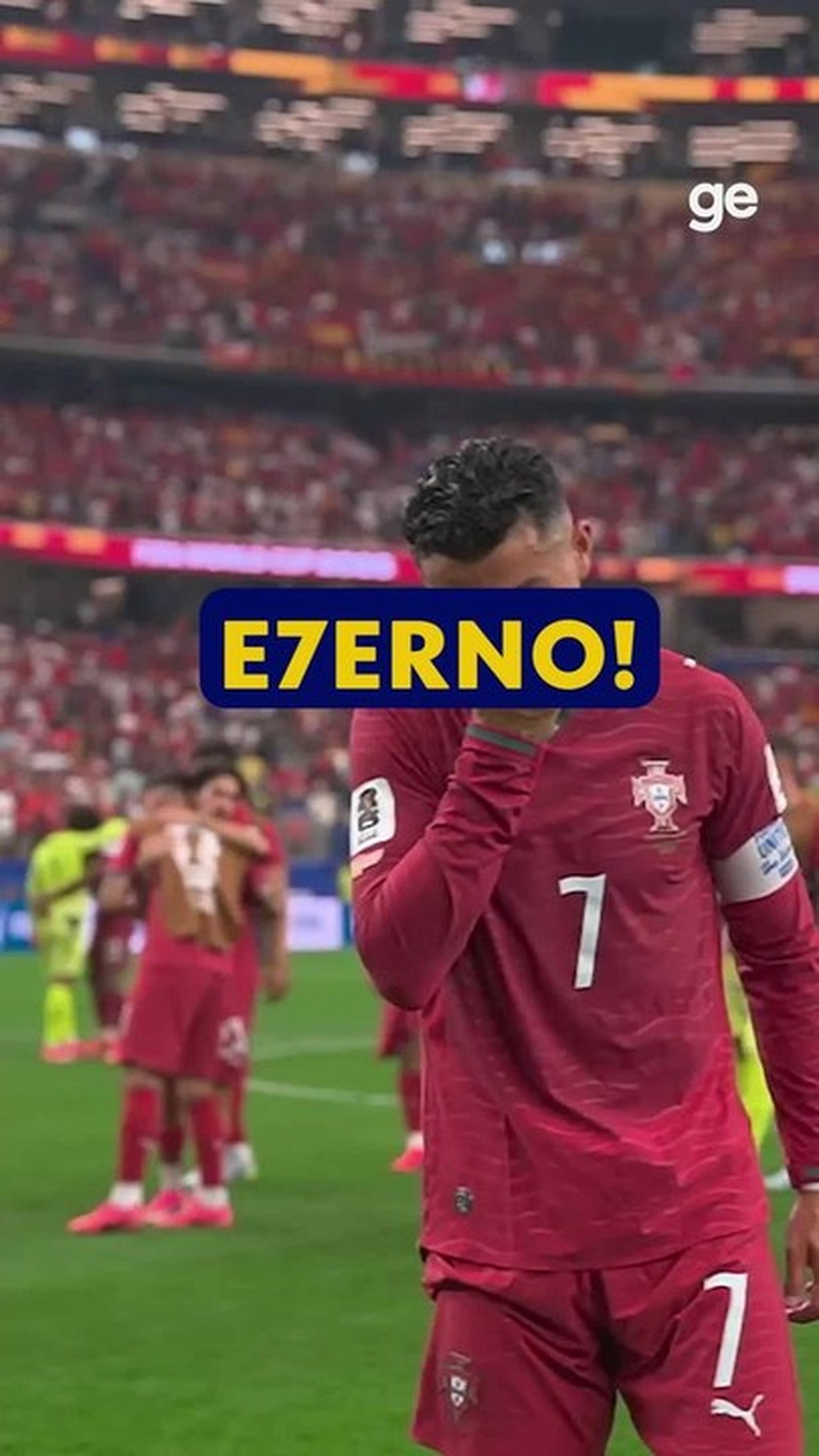 Cristiano Ronaldo exibe "brinquedos" que coleciona em garagem milionária