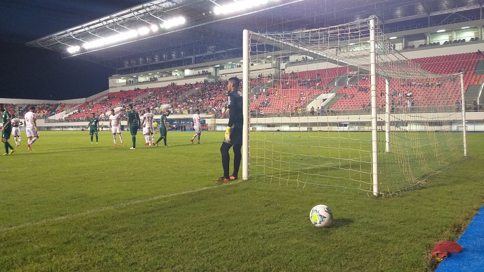 Vila Nova empata sem gols com o Rio Branco e avança na Copa do Brasil