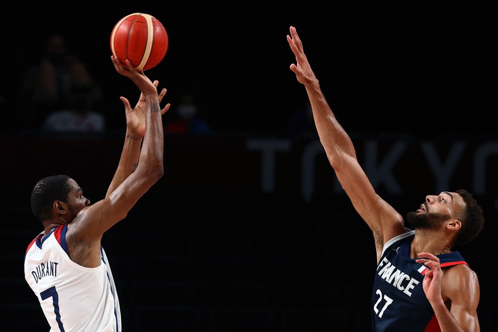 Grécia e República Tcheca vencem e avançam para as semifinais do  Pré-olímpico de basquete em Victoria - Surto Olímpico