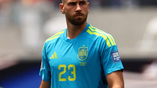 Unai Simón contra a Áustria