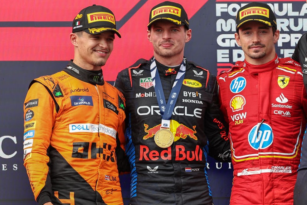 Verstappen, Norris e Leclerc no pódio no GP da Emilia-Romagna — Foto: Getty Images