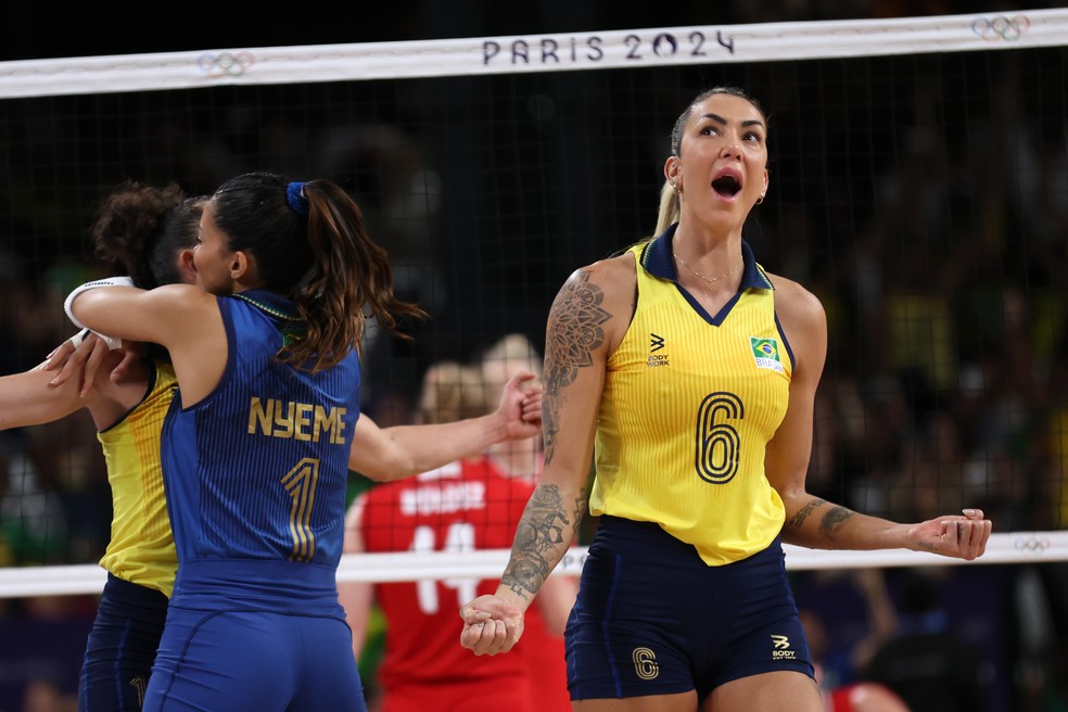 Brasil x Polônia - vôlei feminino Paris 2024 — Foto: Steph Chambers/Getty Images)