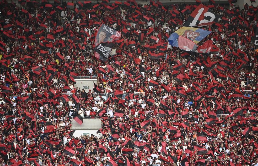 Torcida do Flamengo esgota ingressos para jogo contra o Racing  Foto: Andr Duro