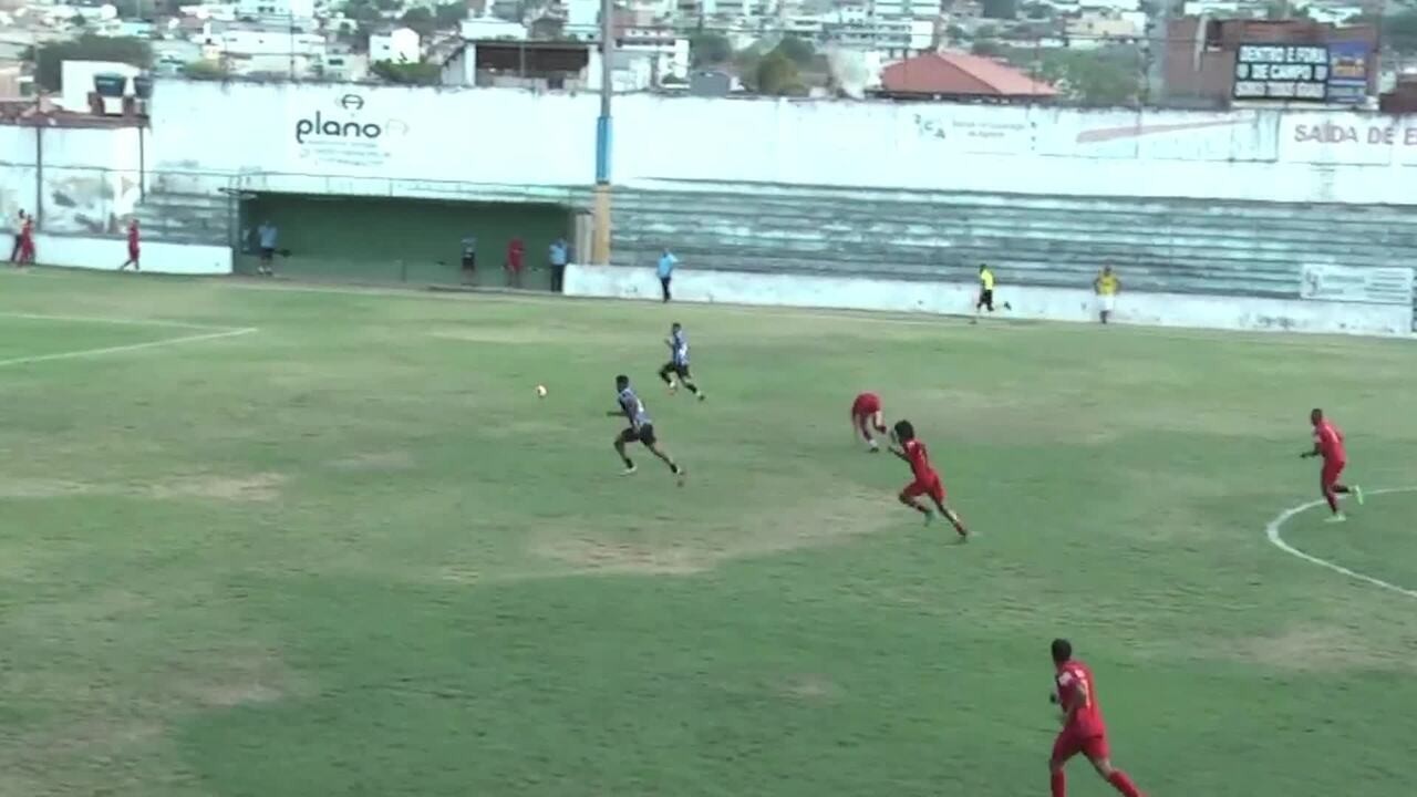 Ramon Tanque comemora novo gol e foca em classificação do Porto para ...