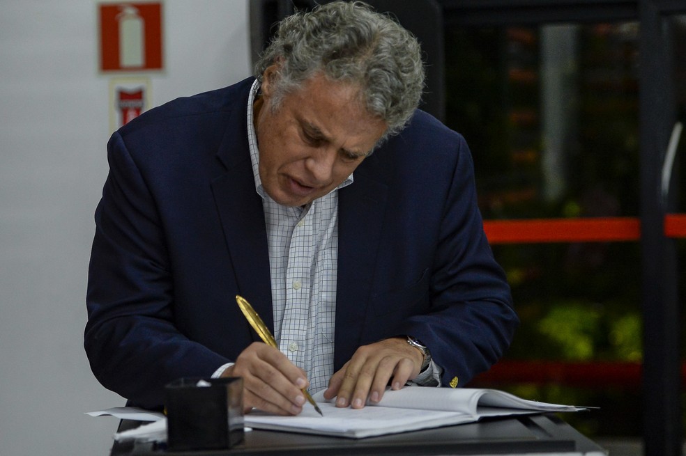Gustavo Oliveira esteve em Campina Grande duas vezes neste ano — Foto: Marcelo Cortes/Flamengo