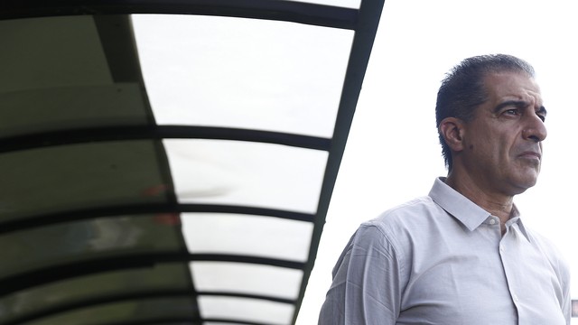 Renato Paiva em Bragantino x Botafogo