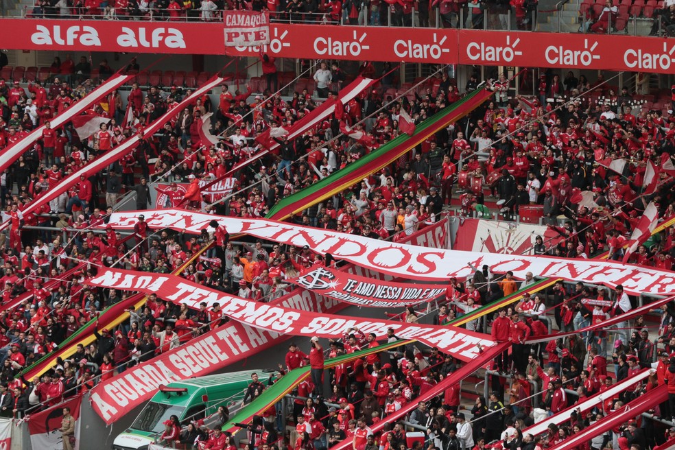 Torcida do Inter no Beira-Rio — Foto: Gabriel Girardon