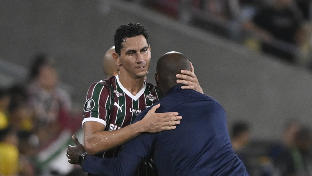 Ganso e Marcão em Fluminense x Platense