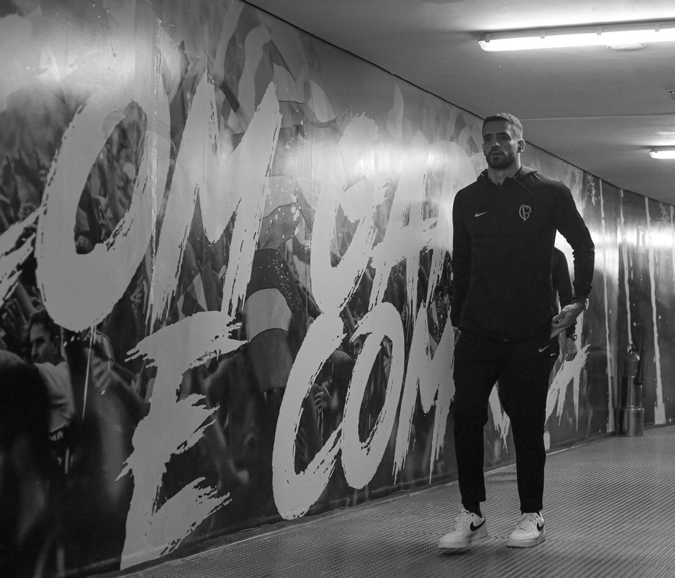 Renato Augusto antes de Fluminense x Corinthians — Foto: Rodrigo Coca/Ag. Corinthians