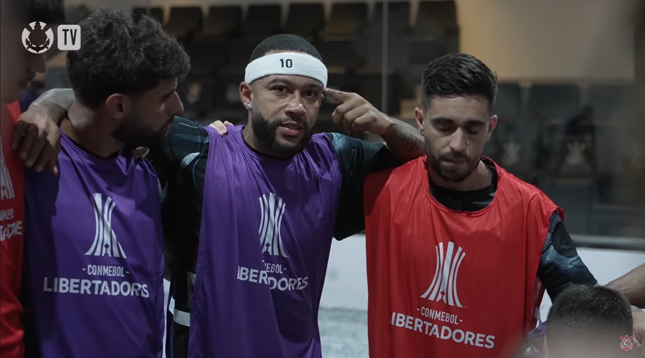 BASTIDORES PEGANDO FOGO! Discurso motivacional e recado forte agitam o vestiário do Corinthians!