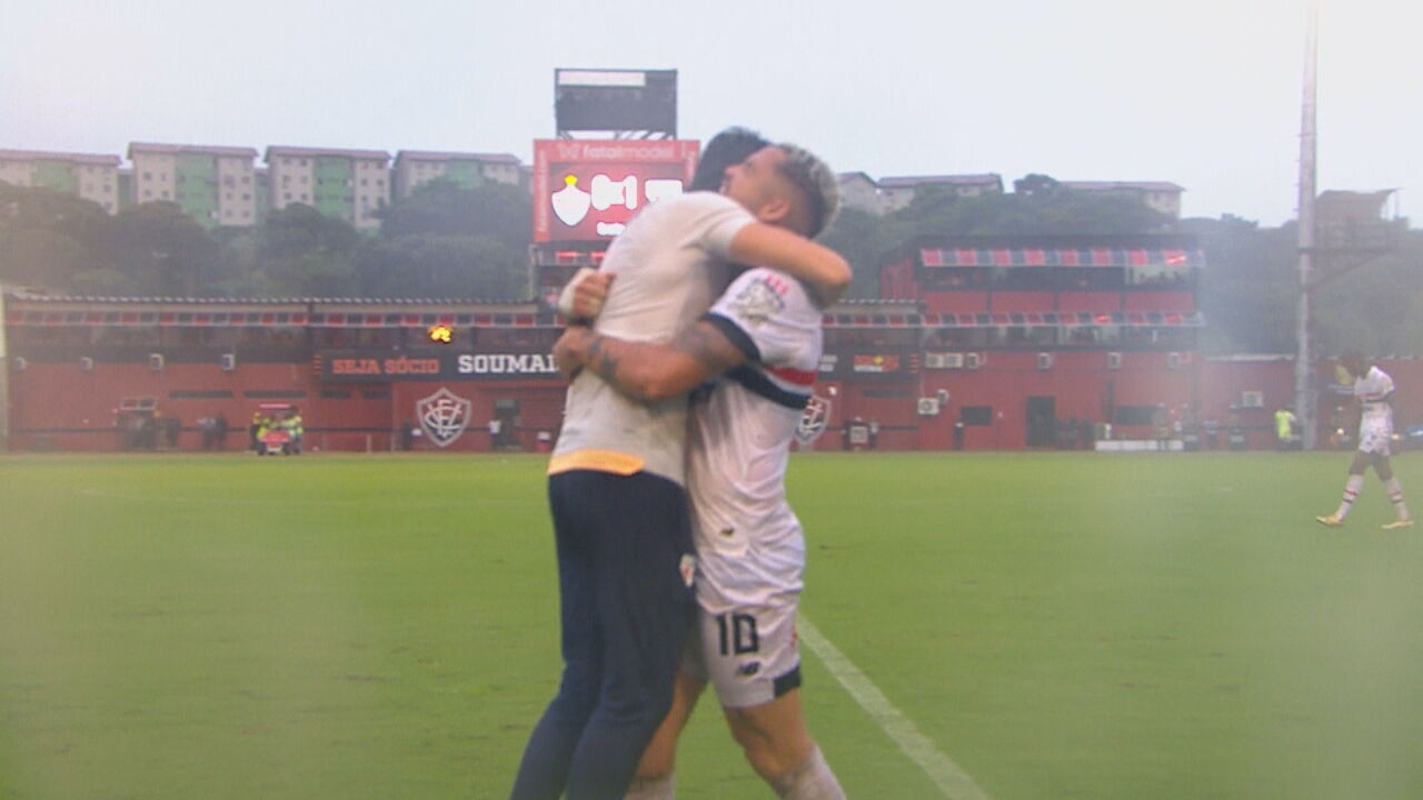 São Paulo vence mais uma com Zubeldía e Palmeiras vence Cuiabá com golspixbet aviatorLázaro e Estêvão