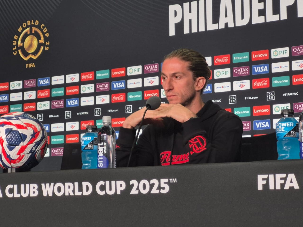 Filipe Luís revela disponibilidade de Alex Sandro e Jorginho para estreia do Flamengo