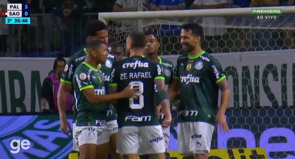 Murilo e Zé Rafael discutem em Palmeiras x São Paulo — Foto: Reprodução/Premiere