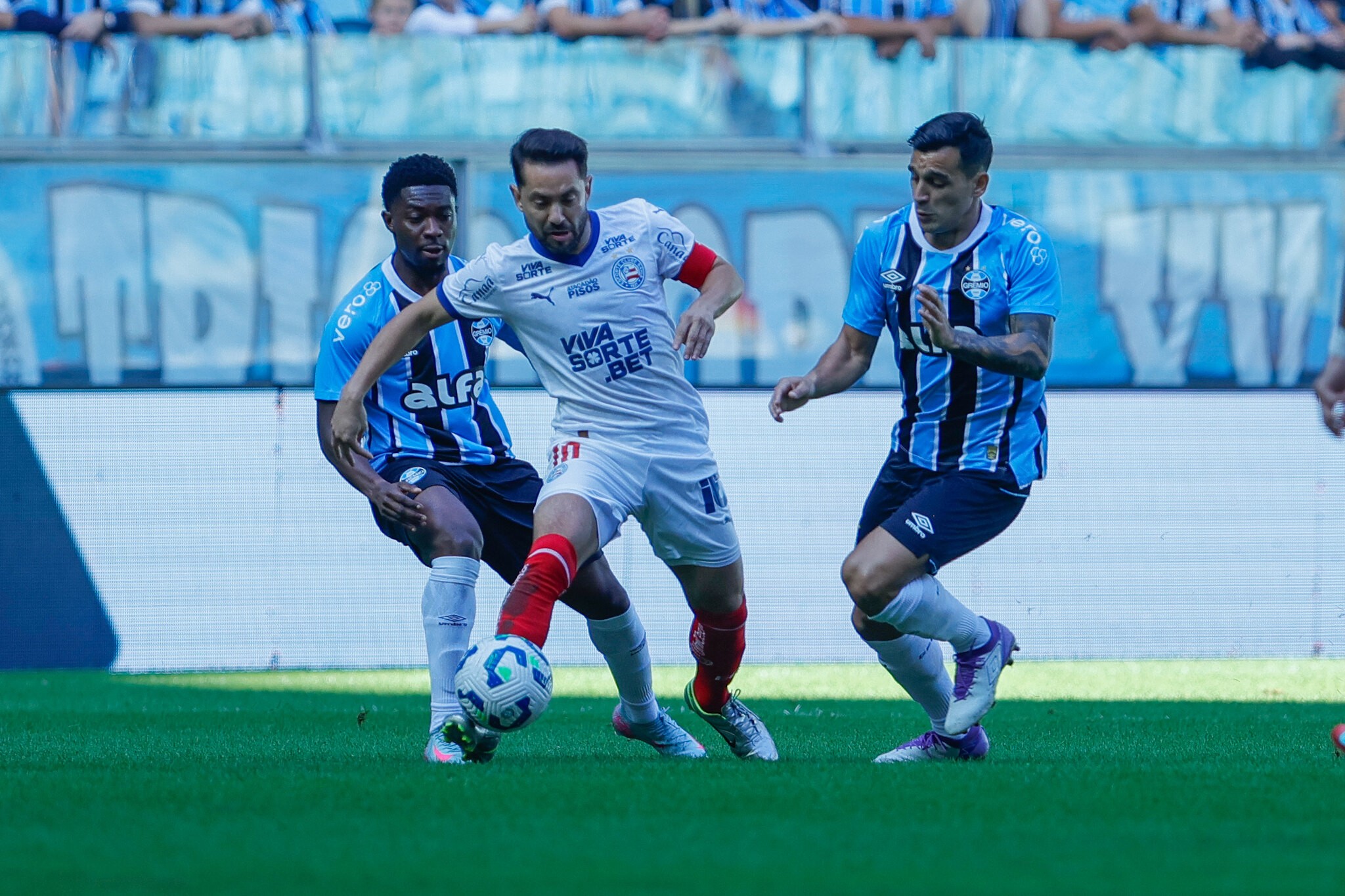 Erro do apito beneficia o Grêmio em jogo, mais uma polêmica no futebol