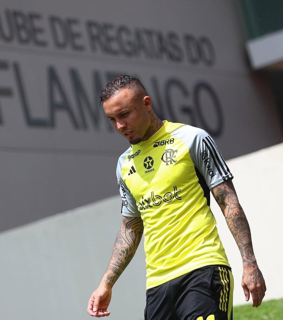 Everton Cebolinha em treino do Flamengo — Foto: Divulgação / Flamengo