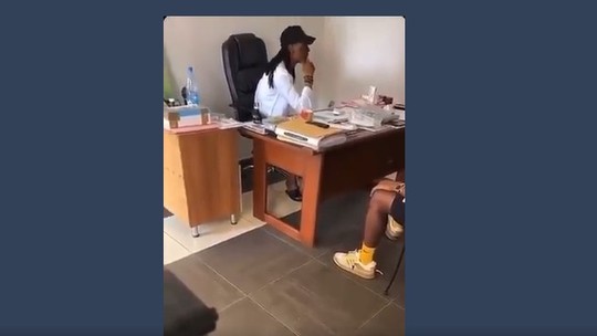 Vídeo vazado mostra técnico de Camarões falando de Onana: "Não quero mais trabalhar com você"