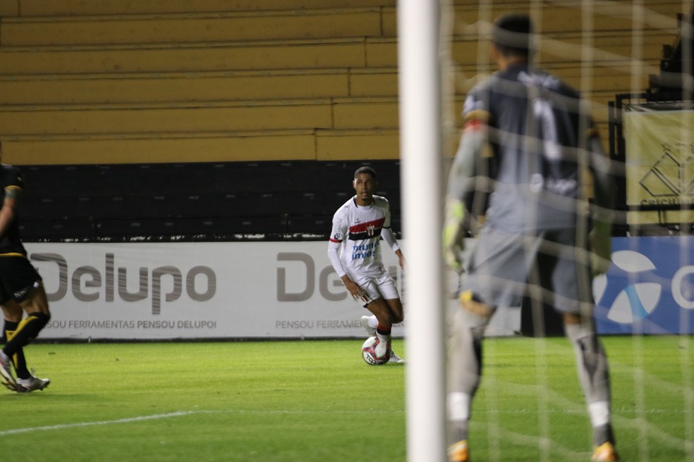 São Carlos faz jogo parelho, mas perde para o Botafogo - São Carlos Agora