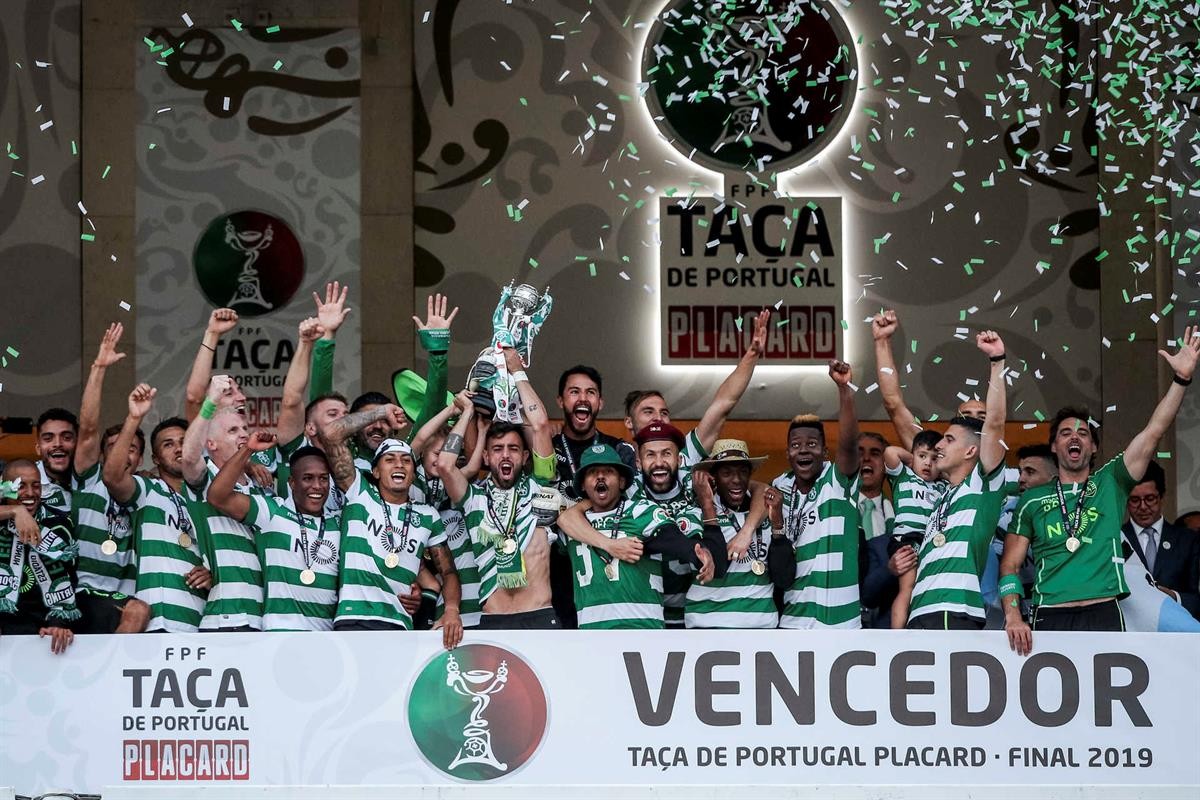 Porto vence Sporting e conquista Taça da Liga de Portugal pela primeira vez, futebol português