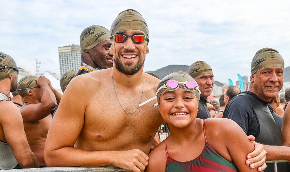 Baixe Sobrevivência no mar no PC com MEmu