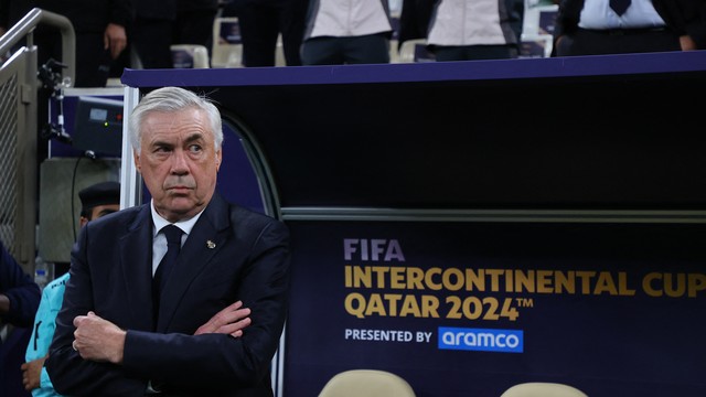 Ancelotti na final da Copa Intercontinental contra o Pachuca