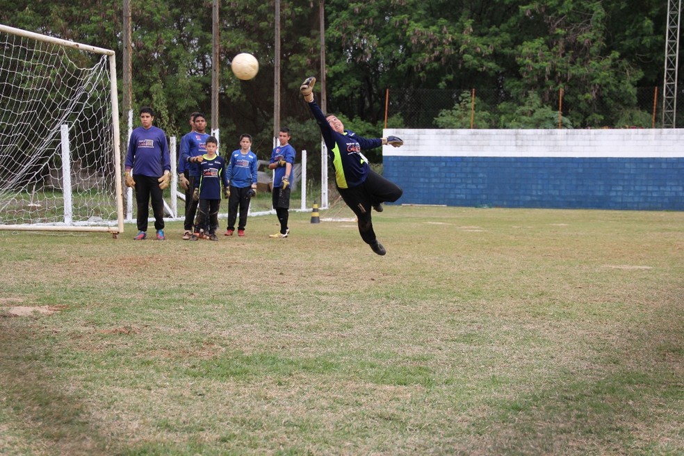 Léo Aragão treinando no projeto Camisa 1 em Americana-SP — Foto: Divulgação;Camisa 1
