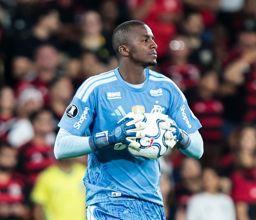 Andrew n�o joga desde maio pelo Flamengo � Foto: Gilvan de Souza / Flamengo