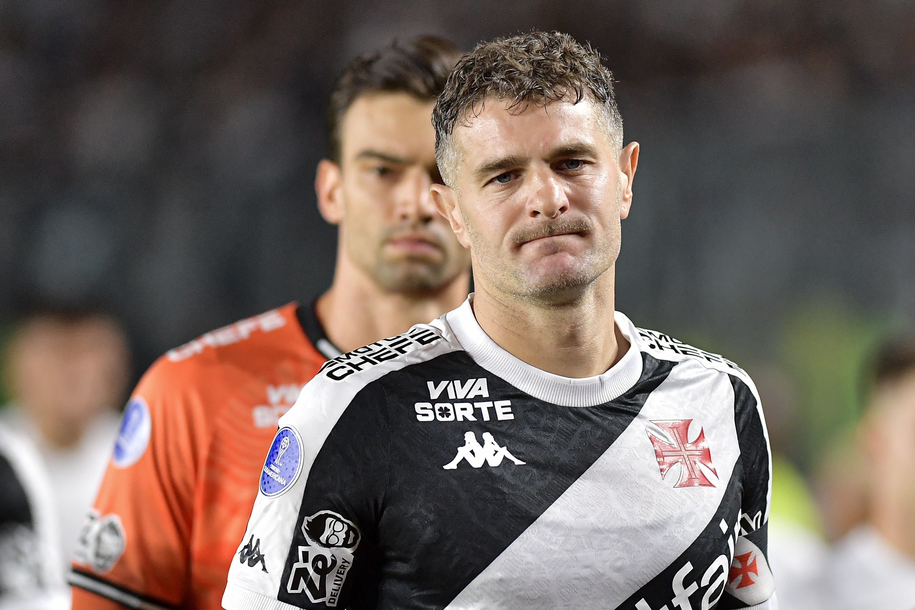 Nove jogos sem vitória: Vasco evita igualar contra o Fortaleza sua pior sequência neste século