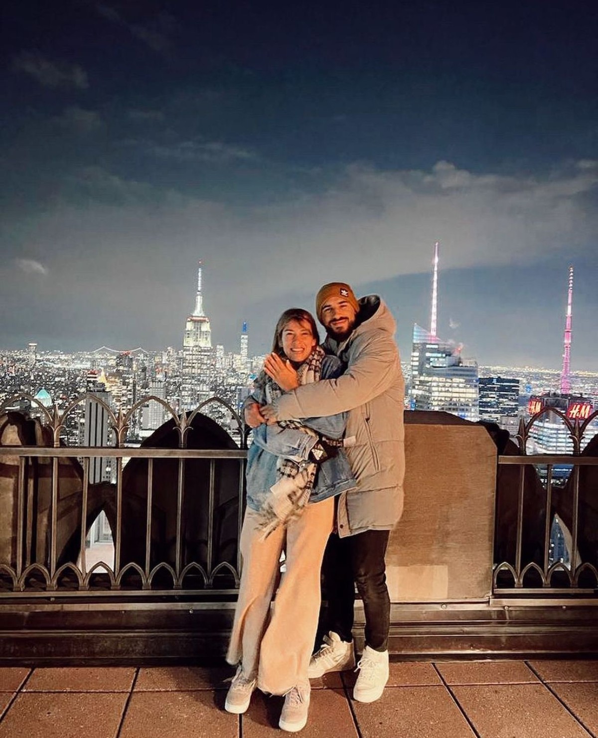 Com casamento marcado, Bruno Méndez adia resposta ao Corinthians sobre renovação