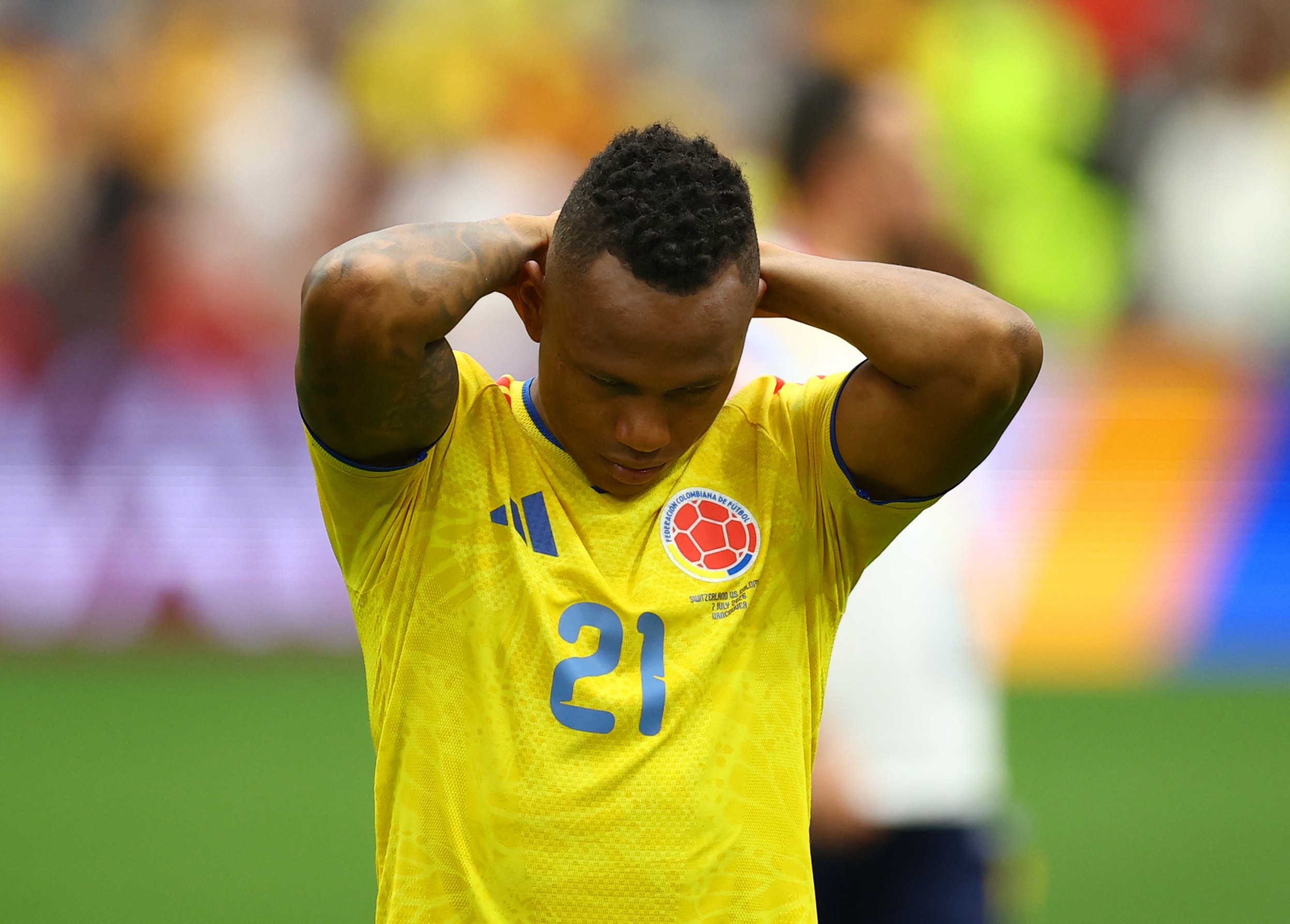 Federação Colombiana cobra medidas legais após atacante ex-Grêmio receber ameaças de morte