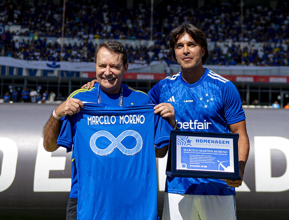 Marcelo Moreno e o empresário Pedro Loureço, no Mineirão — Foto: Flickr/Cruzeiro