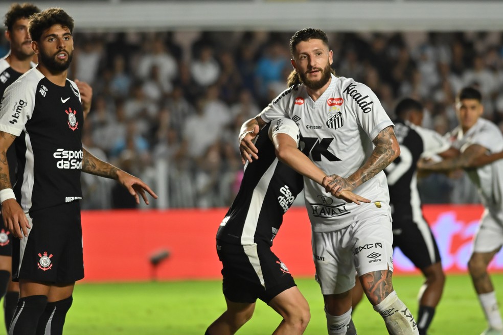 Santos x Corinthians: onde assistir e horário