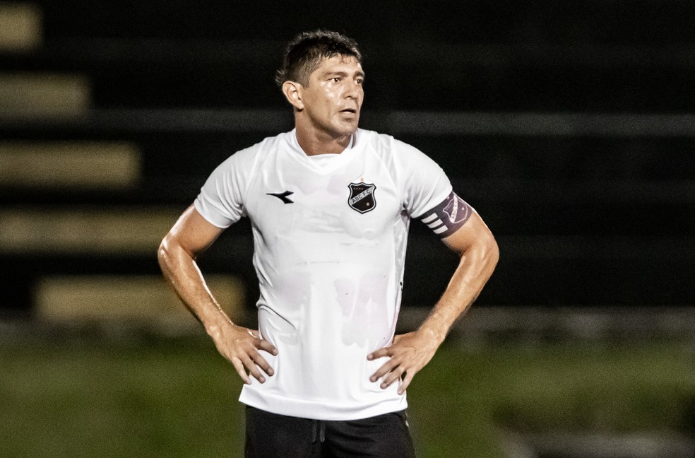 Edson é o principal reforço do ABC para 2026 — Foto: Divulgação/ABC