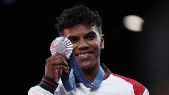 Mexicana realiza sonho ao enfrentar Rafaela Silva
