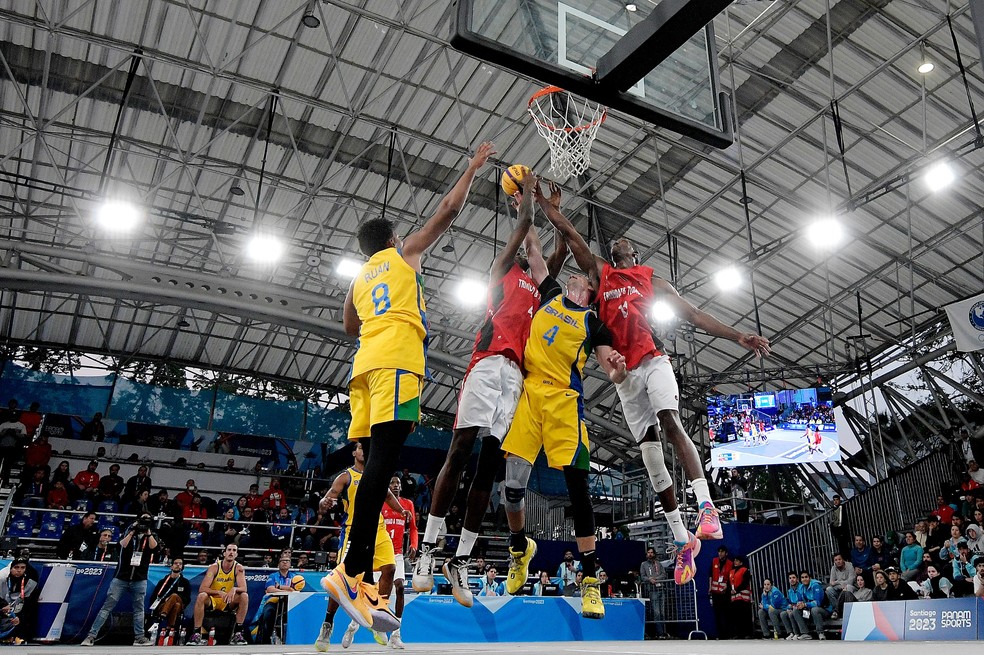 Veja onde assistir jogos de Basquete (16 a 22/10/2023)