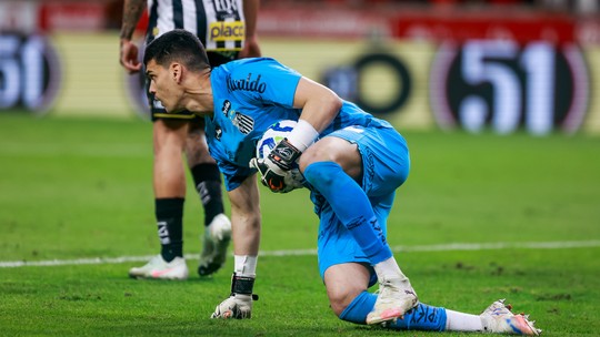 Chances Série A: Santos entra no Z-4 e tem a menor possibilidade de permanência no ano com 52% - Foto: (Luiz Erbes/AGIF)