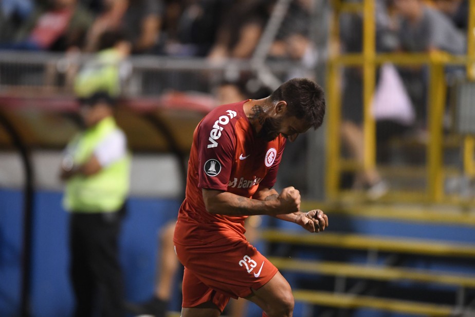 Técnico e zagueiro do Nacional revivem elo com o Inter em duelo das oitavas  da Libertadores, libertadores