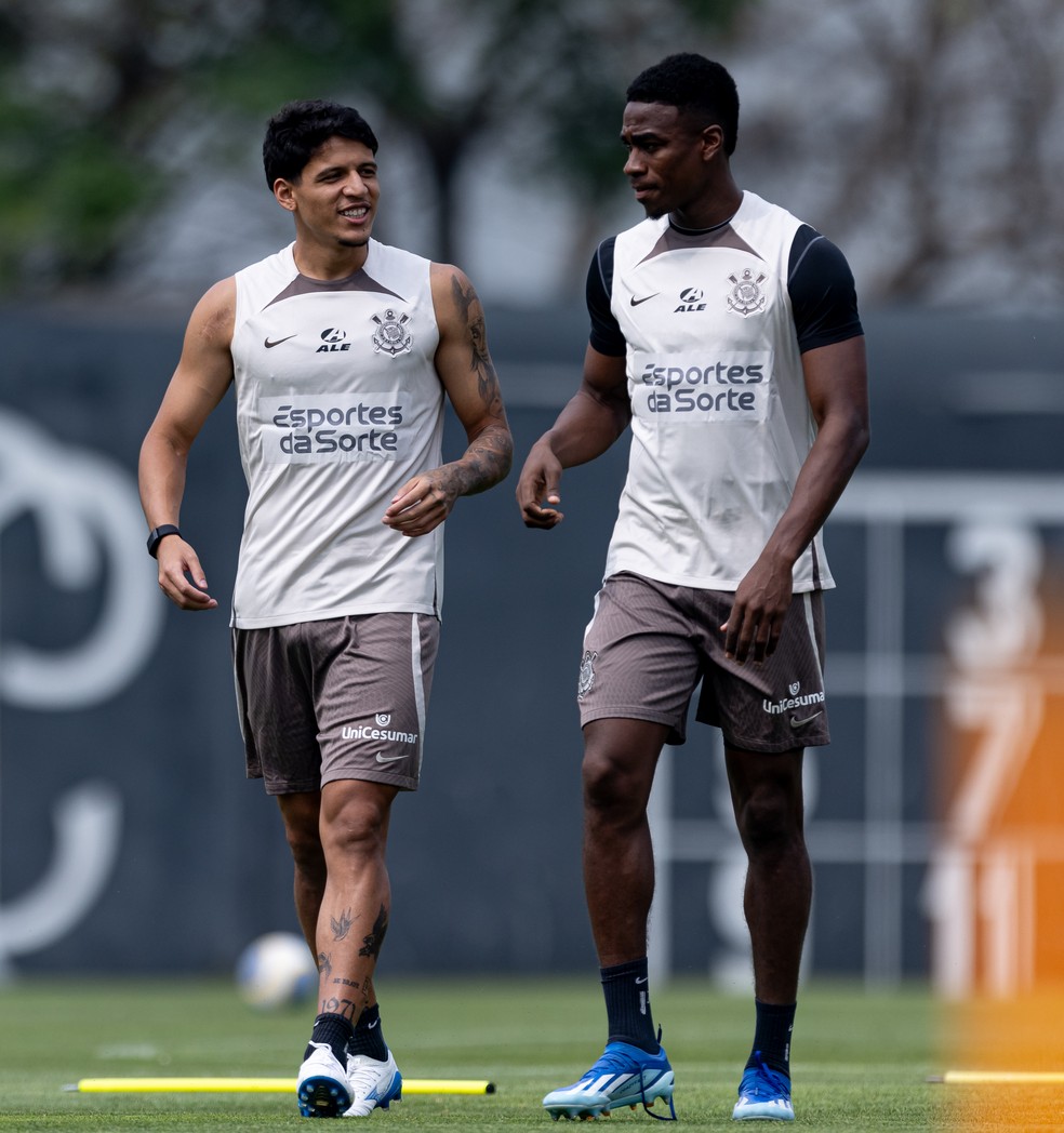 Caetano está de saída do Corinthians, mas Félix Torres seguirá — Foto: Rodrigo Coca / Ag.Corinthians