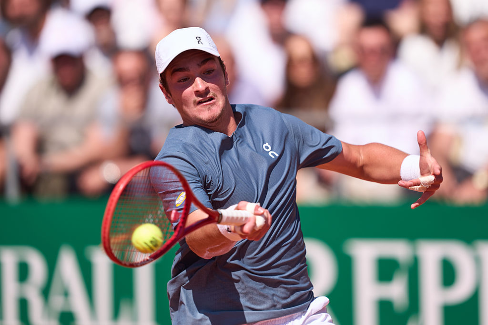 João Fonseca no Masters 1.000 de Monte Carlo — Foto: Mateo Villalba/Getty Images