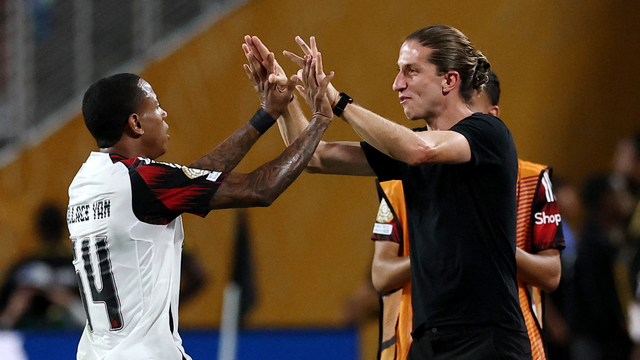 Wallace Yan e Filipe Luís em Los Angeles FC x Flamengo