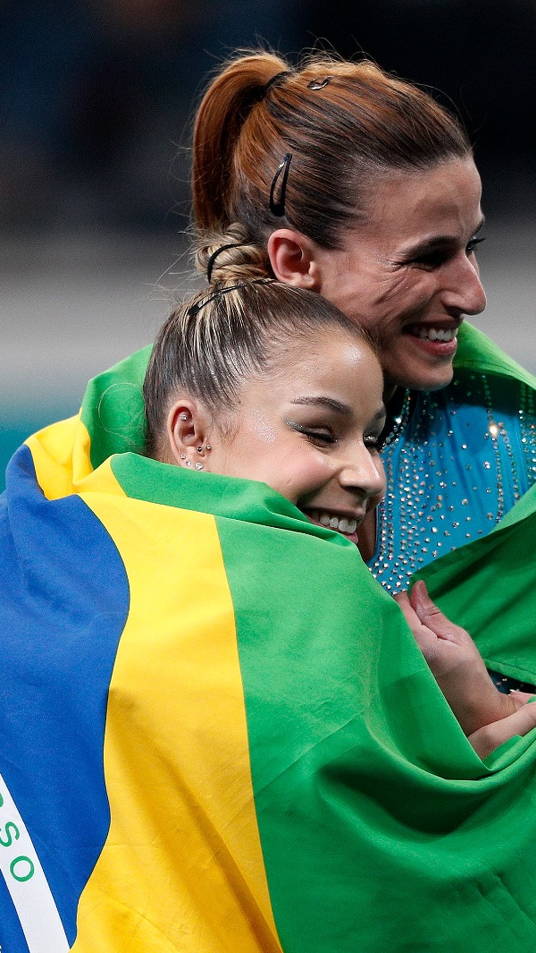 Rebeca Andrade supera Simone Biles e conquista o ouro no salto no Mundial  de Ginástica Artística - Jogada - Diário do Nordeste