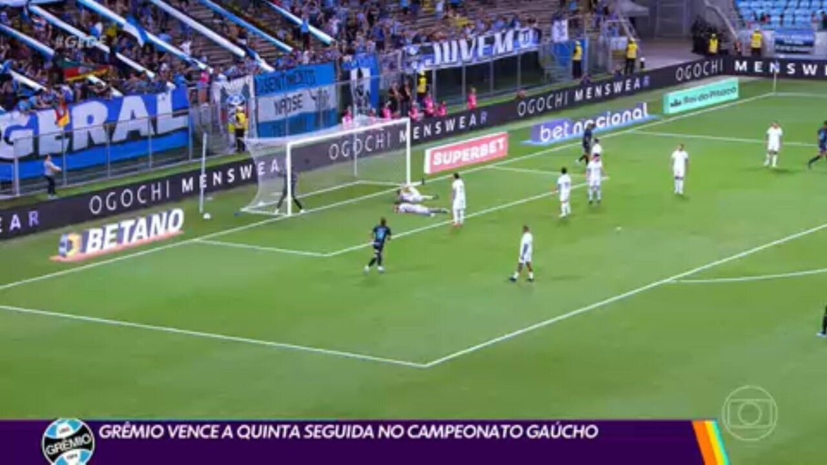 Renato mantém dúvida ofensiva, mas time titular do Grêmio para sábado está pronto