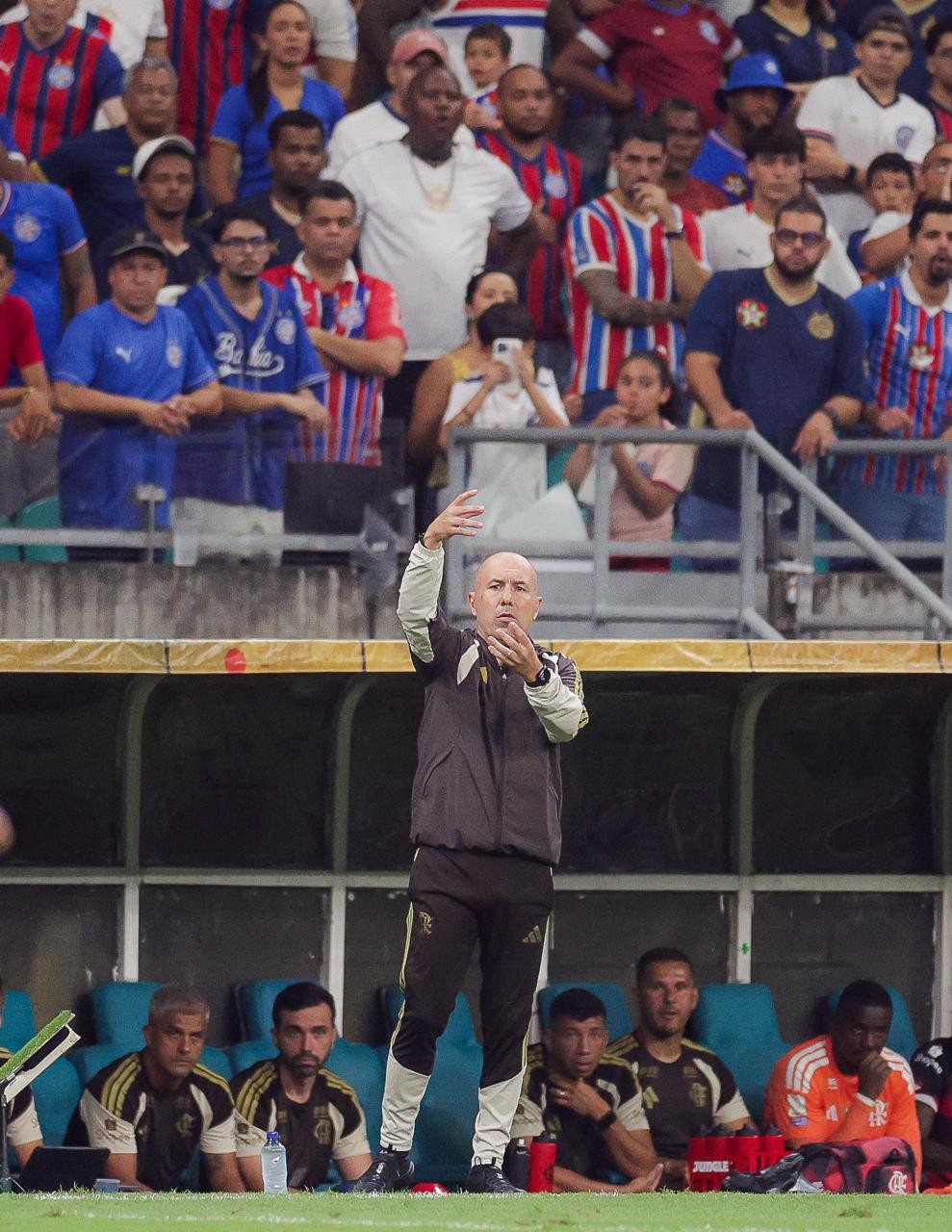 Jardim analisa vitória do Flamengo e retorno à liderança: "Mandante nos dois tempos"