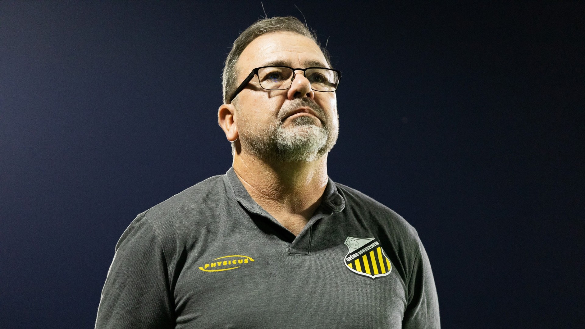 Enderson reclama da arbitragem e pede mais apoio da torcida do Novorizontino