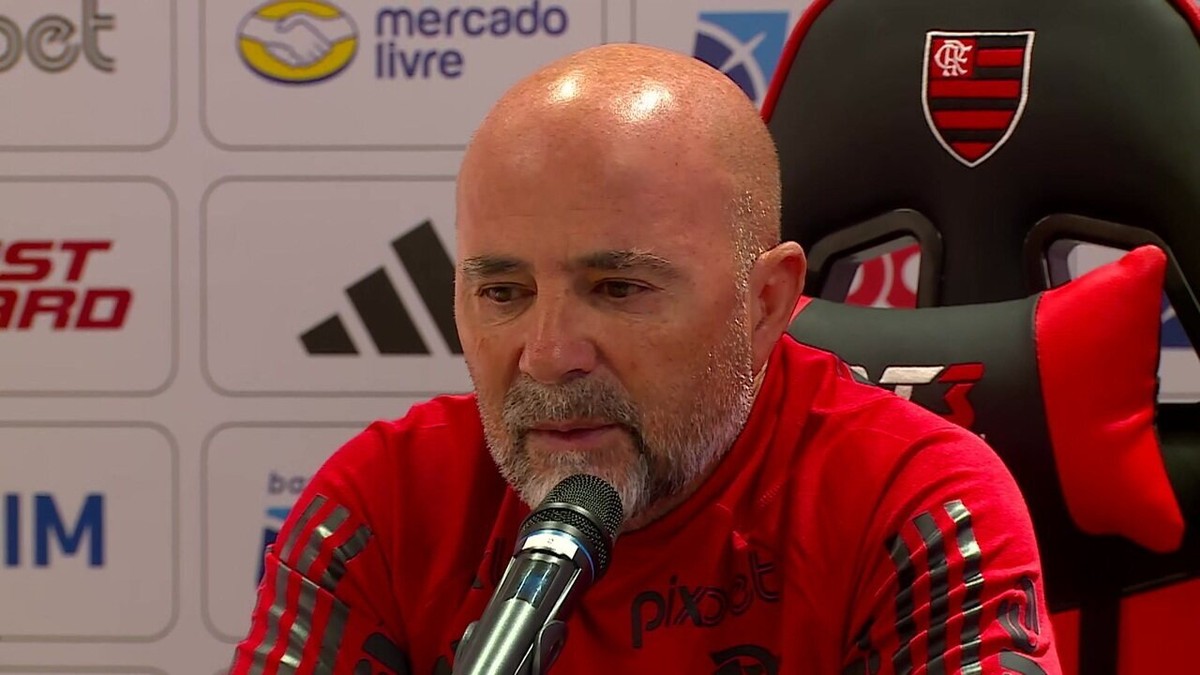 Sampaoli minimiza críticas e define missão no Flamengo: 'Convencer o grupo  a jogar como eu quero' - Lance!