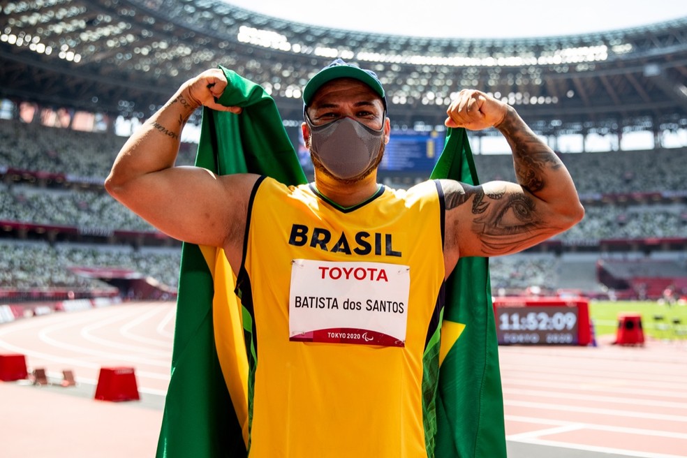 Claudiney Batista conquista ouro nas Paralimpíadas Tóquio 2020