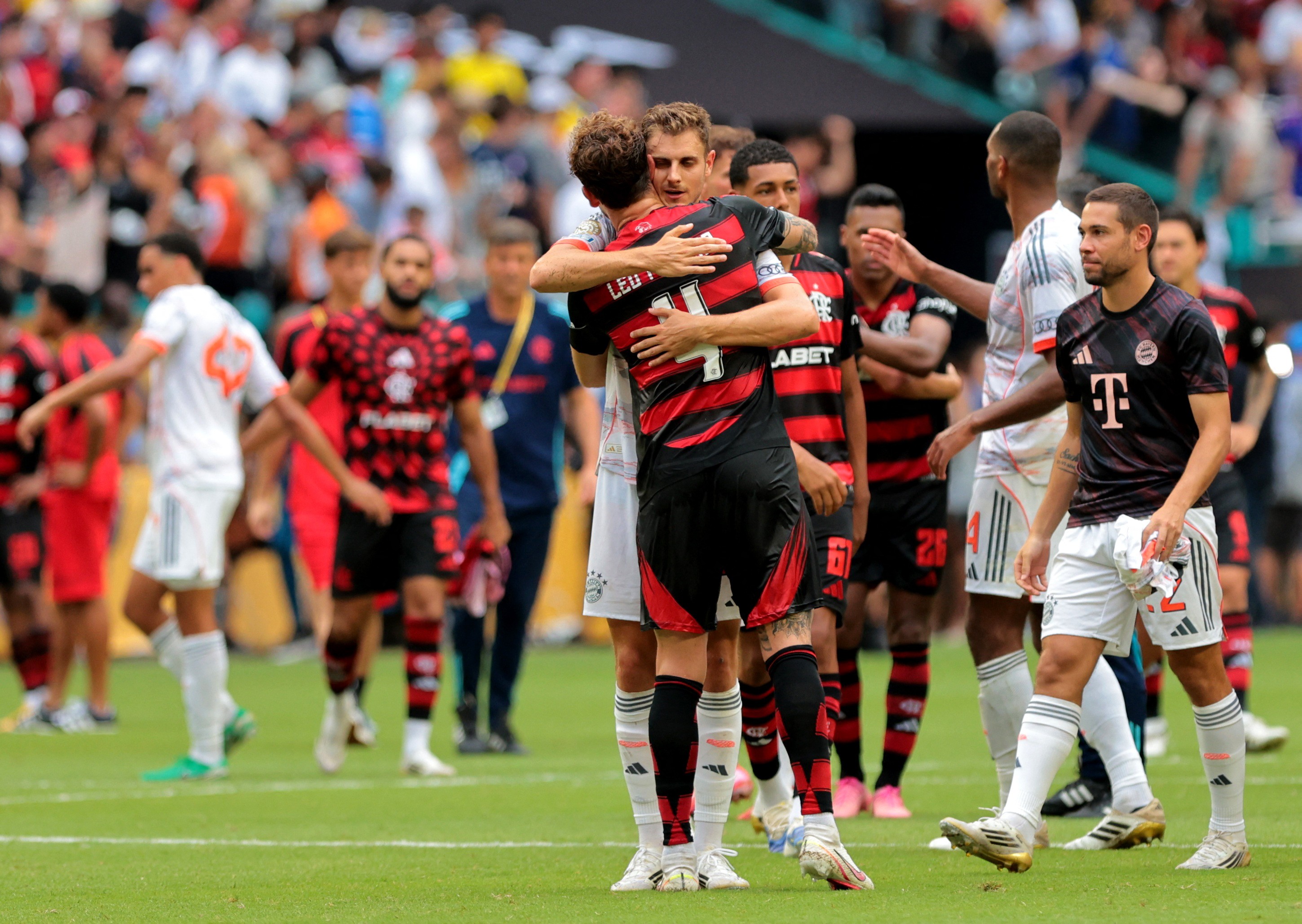 Flamengo e Botafogo encerram participação no Mundial de Clubes em posições baixas