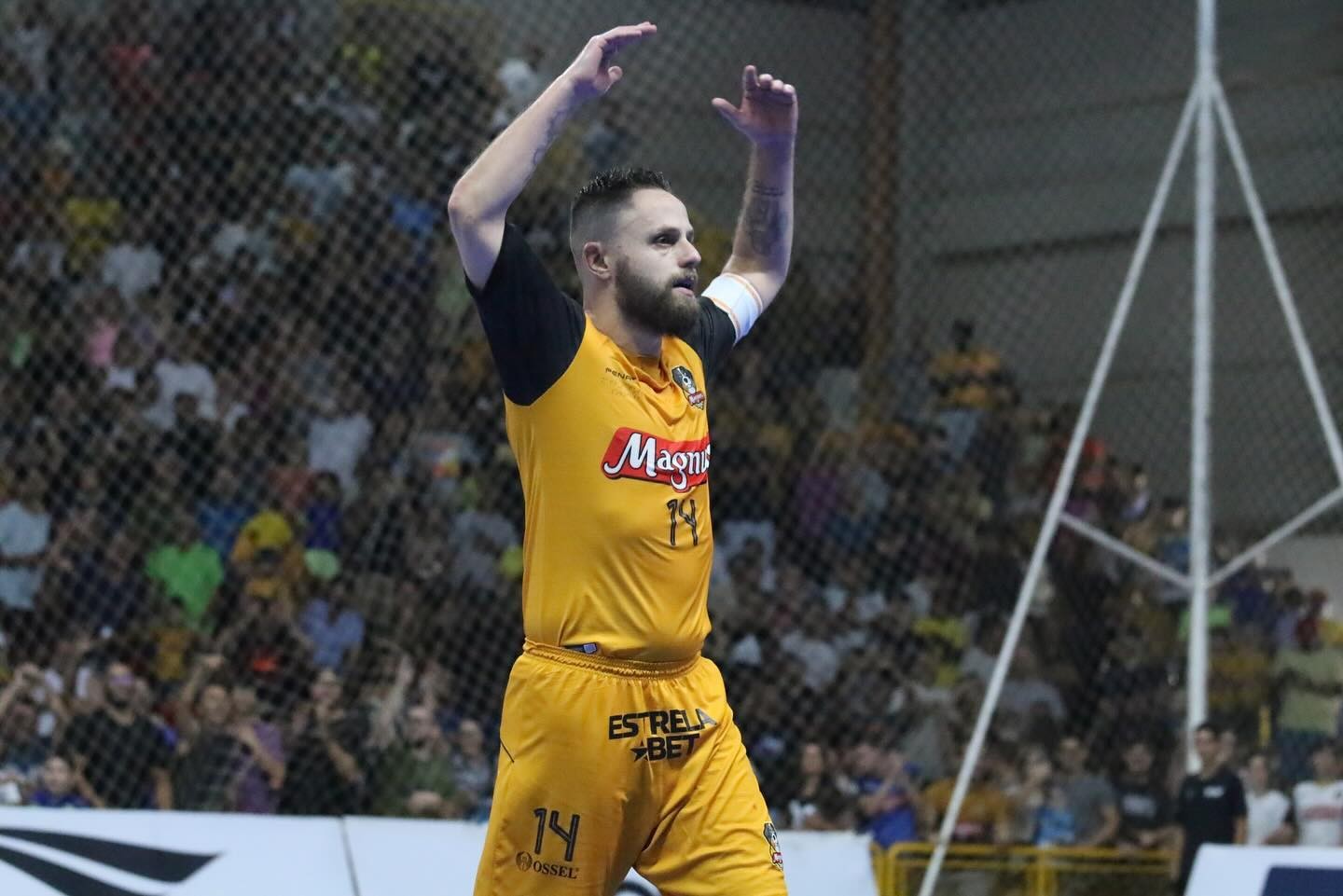 Lenda do futsal, Rodrigo Capita anuncia aposentadoria e marca data da despedida