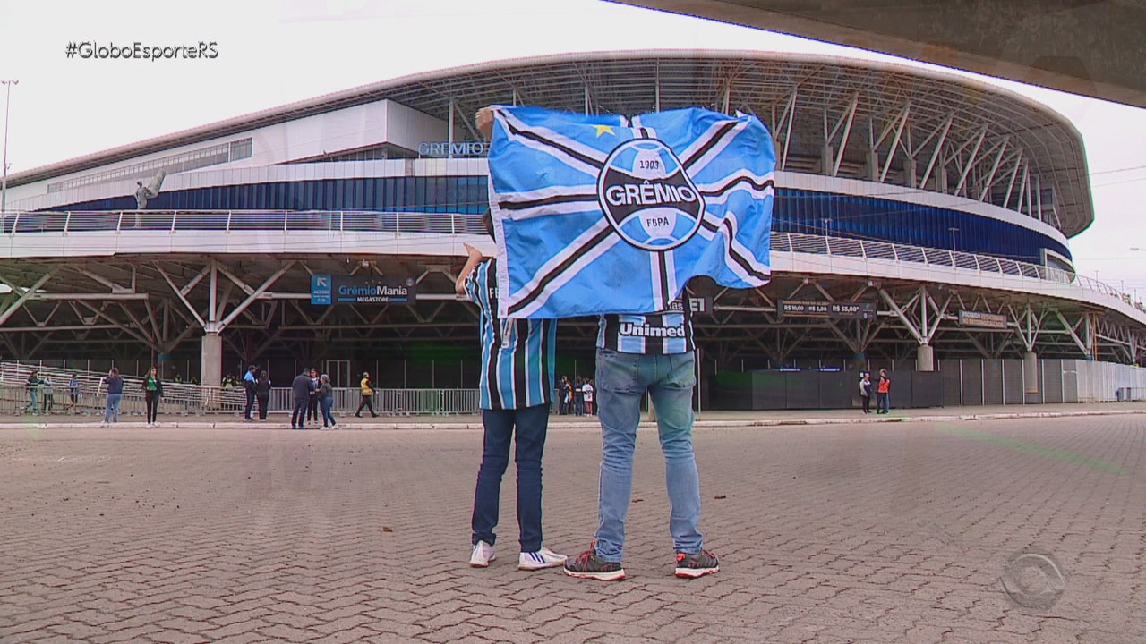 Na volta à Arena, Atlético-MG vira sobre o Grêmio nos acréscimos