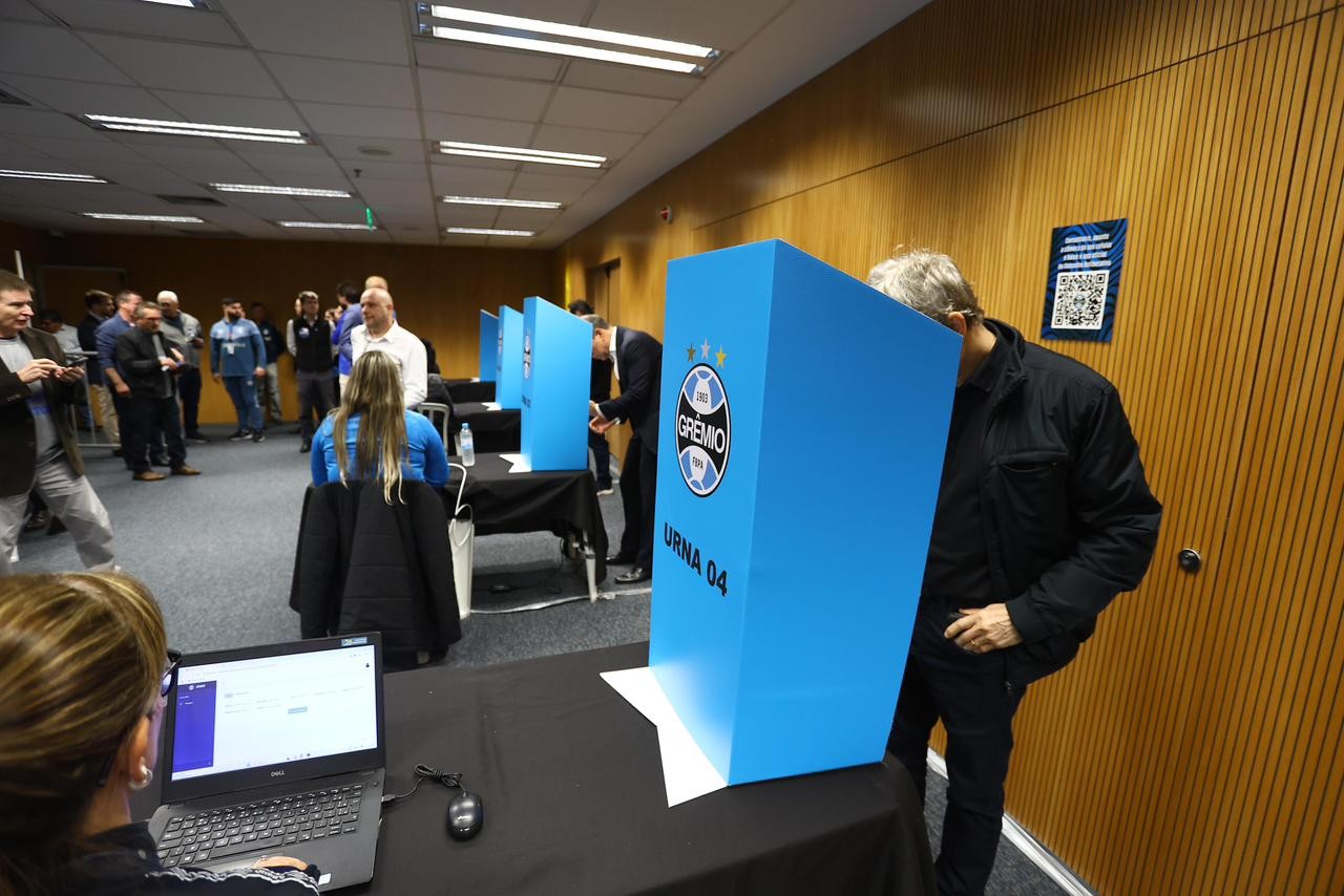 Odorico Roman e Paulo Caleffi na disputa pelo segundo turno no Grêmio.