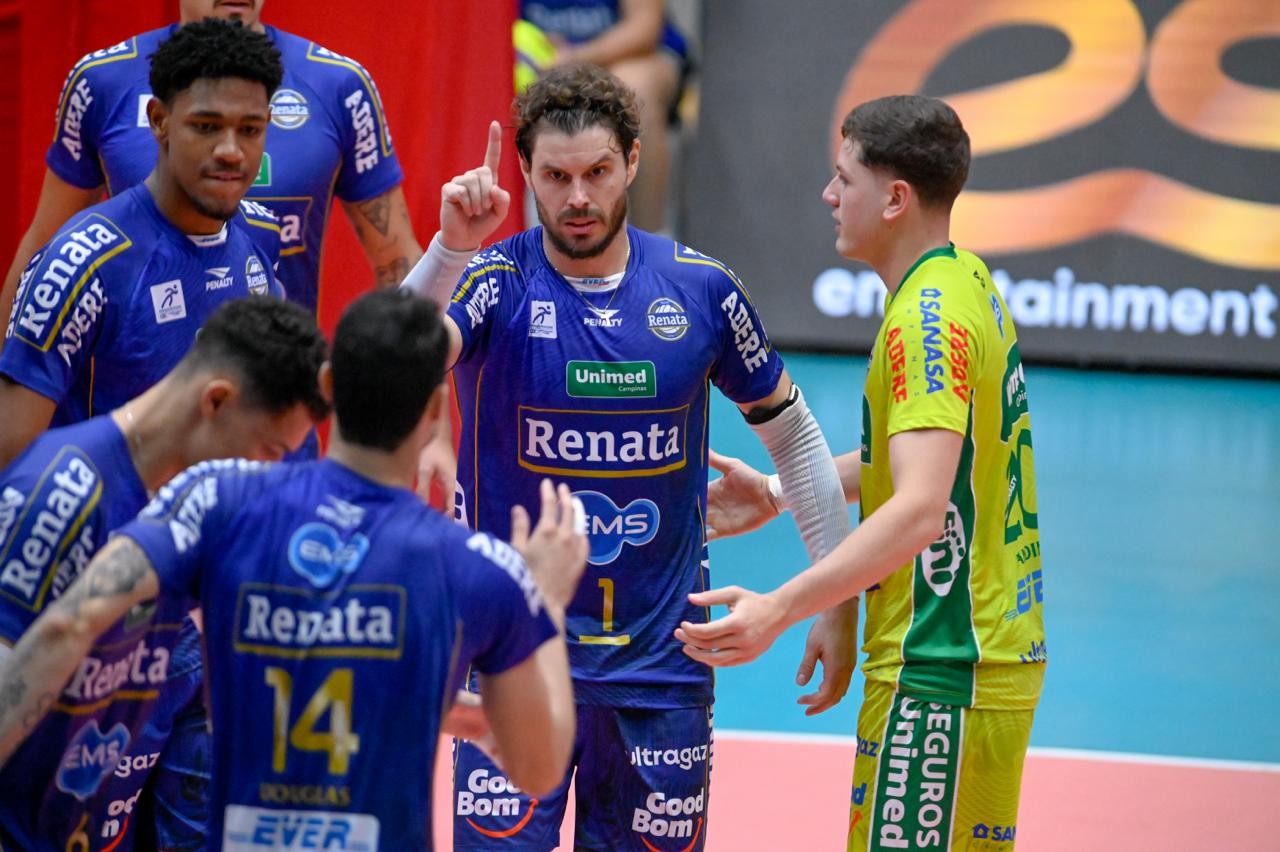 Campinas vence Itaquá e avança à semifinal do Paulista de vôlei masculino